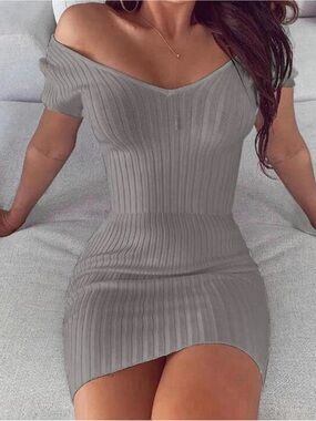 Off-Shoulder Ribbed Bodycon Dress in Gray size small